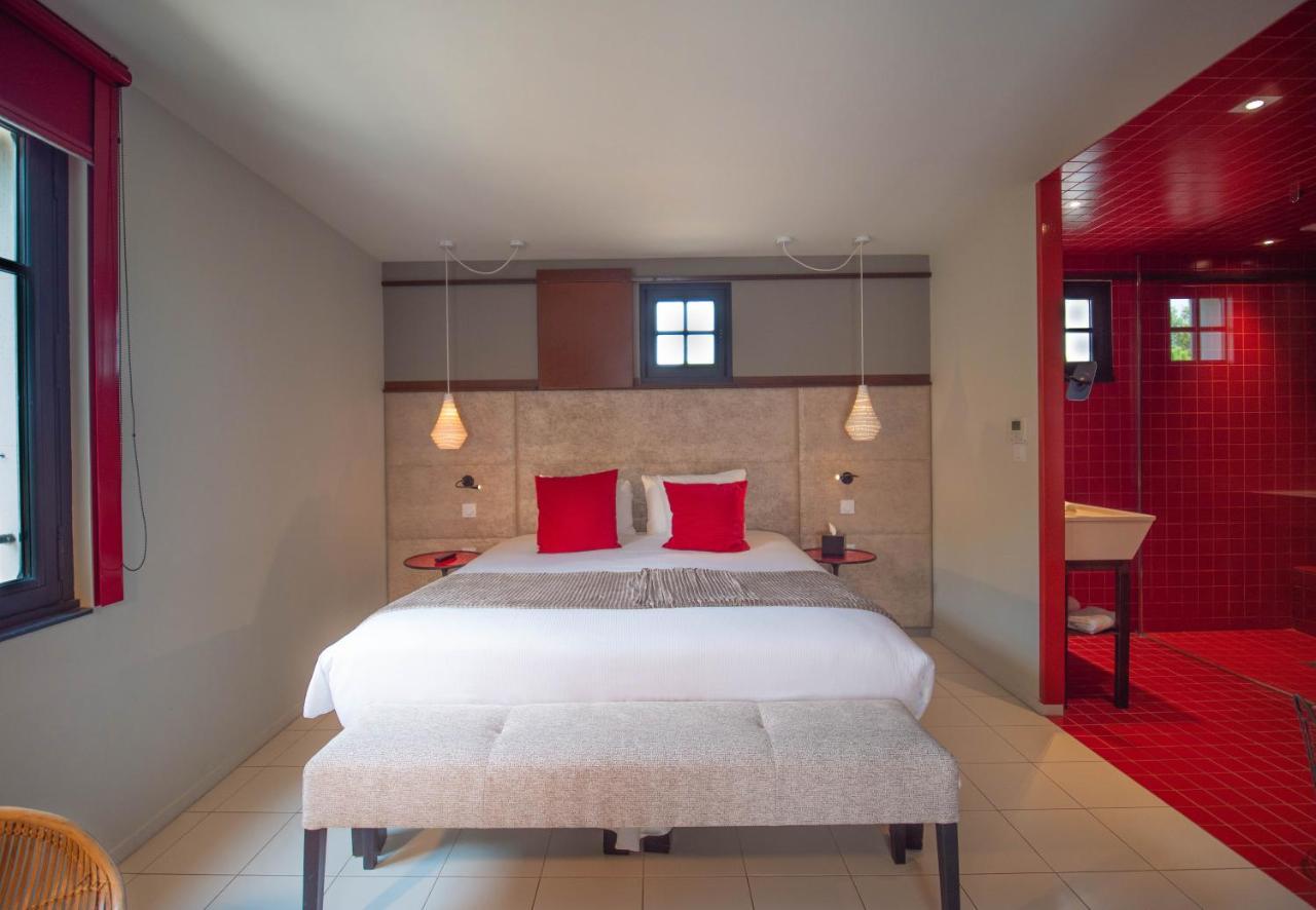 Hotel Pont Levis - Franck Putelat 4*