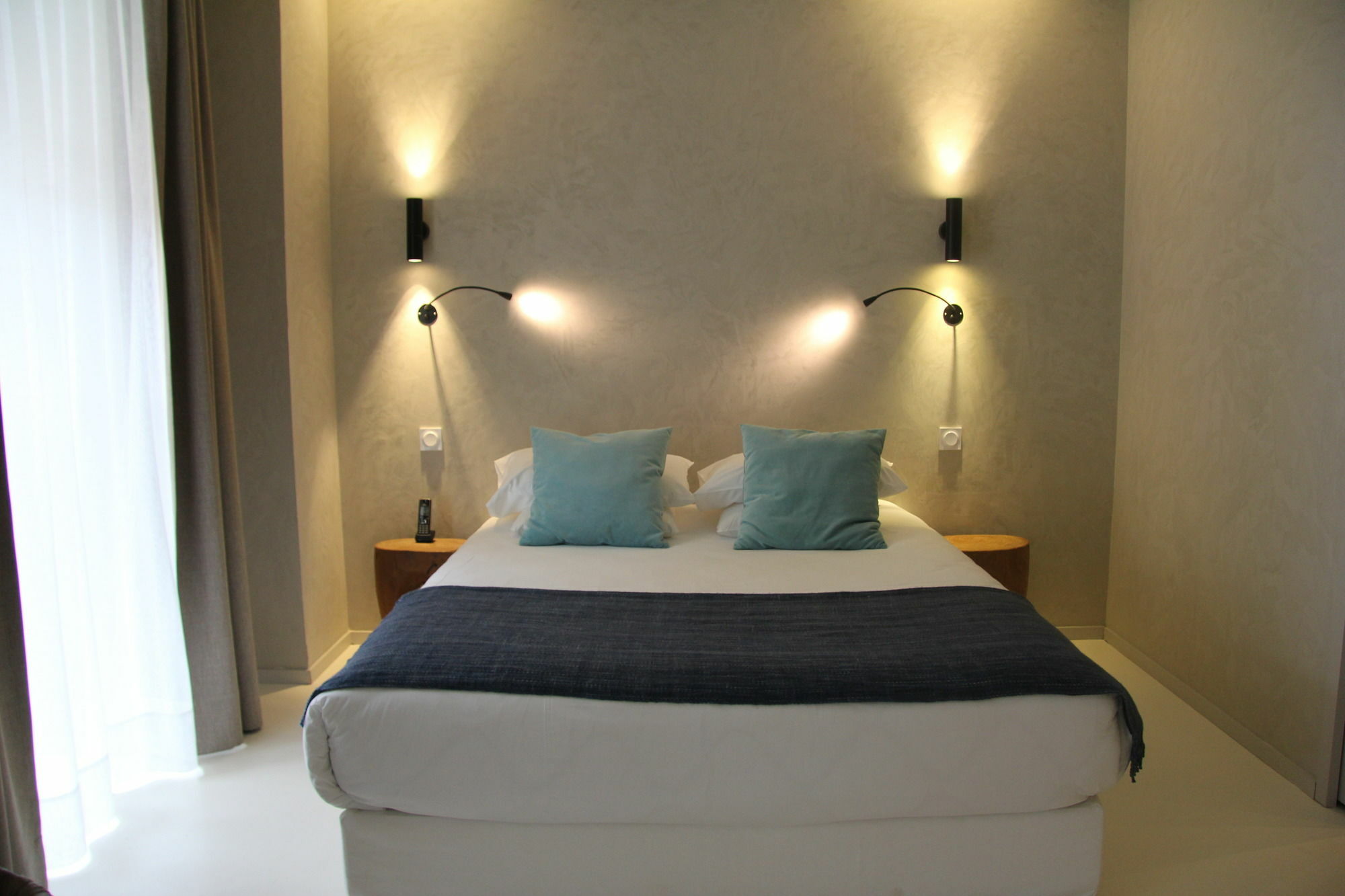 Hotel Pont Levis - Franck Putelat 4*